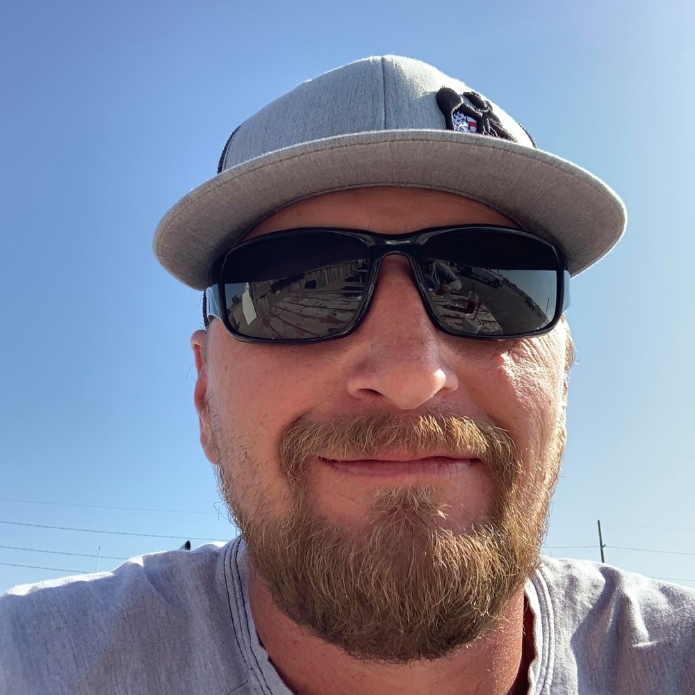 Meet your Posher, Tad